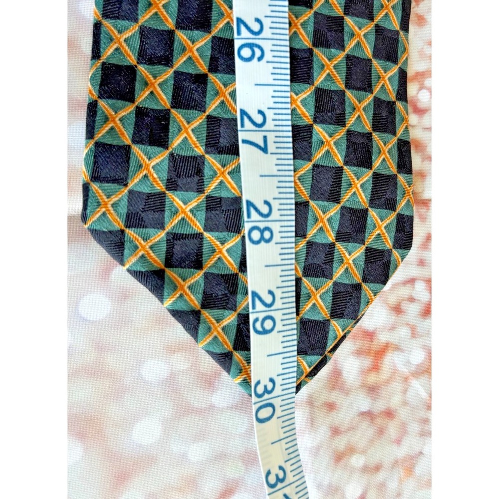 Mills Touche Mens All Silk‎ Hand Crafted in America Tie Geometric Pattern - Picture 5 of 6